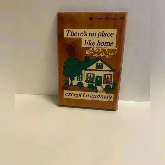 Vintage wooden plaque “There’s no place like home except Grandmas” - Picture 2 of 5